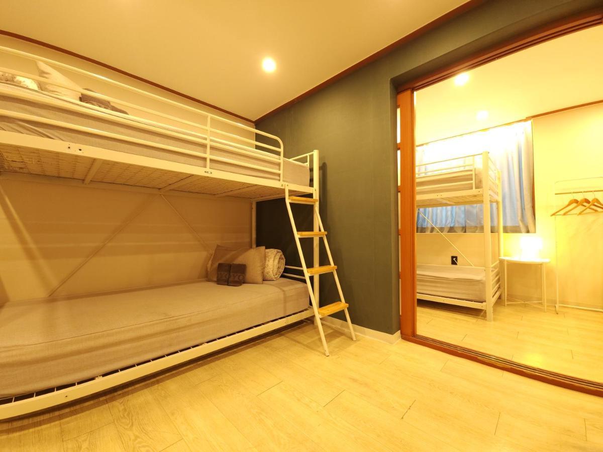 Oyo Rooftop Hostel Seul Exterior foto
